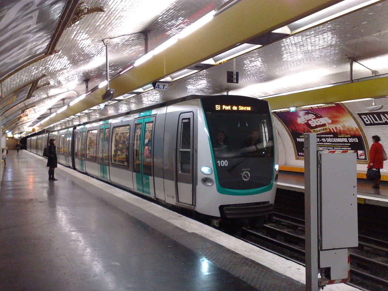 metro paris phap 3