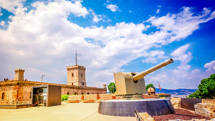 castell de montjuïc tay ban nha 3