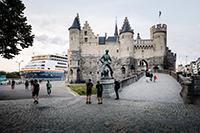 Het Steen - Pháo đài đá cổ nhất còn tồn tại giữa lòng Antwerp, Bỉ