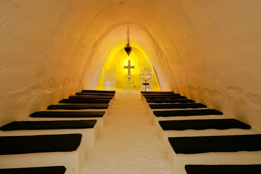 kemi snow castle phan lan 4
