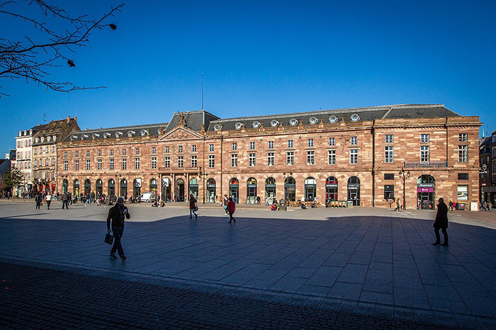 quang truong kleber strasbourg phap 1