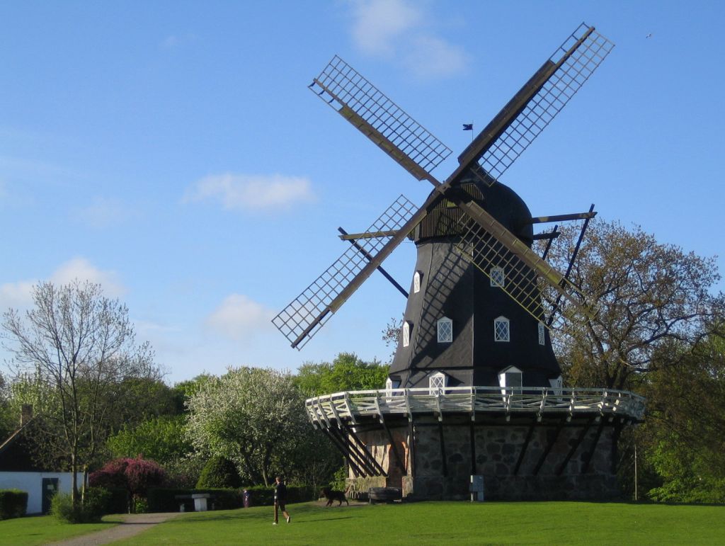slottsmollan thuy dien