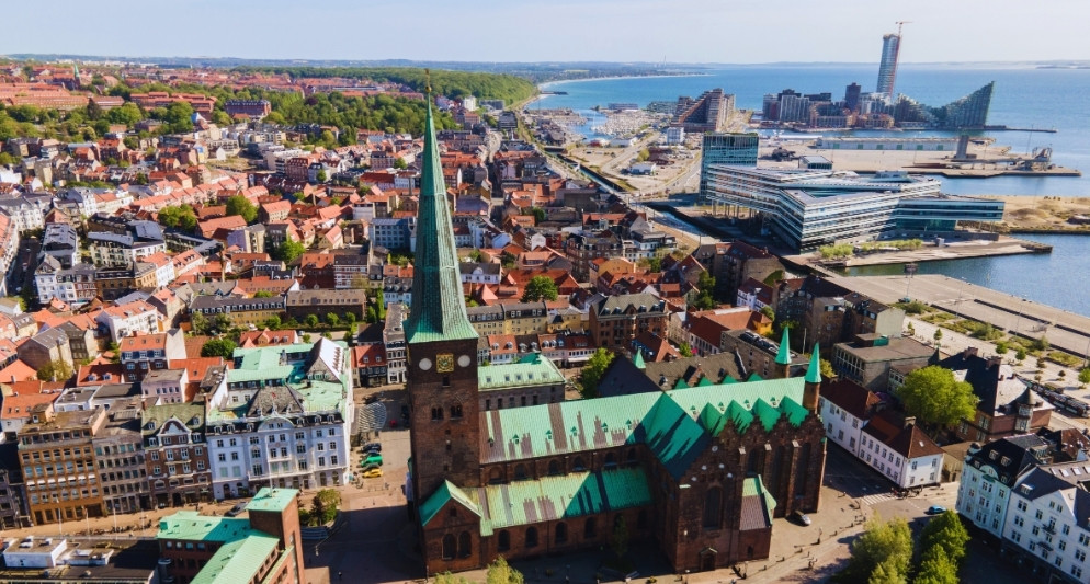 thanh pho aarhus dan mach 17