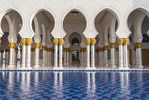 20 dieu du lich abhu dhabi 2