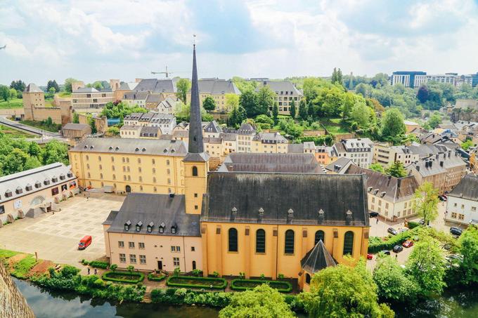 Luxembourg 1