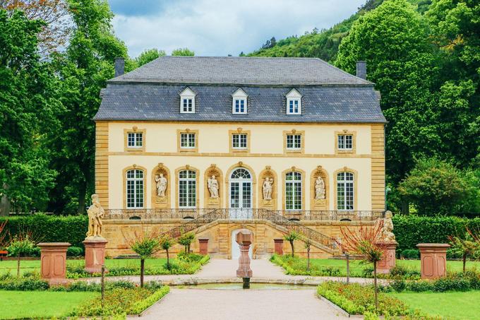 Luxembourg 7