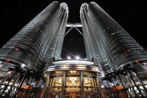 top 10 do thi hut khac 2015 1.8