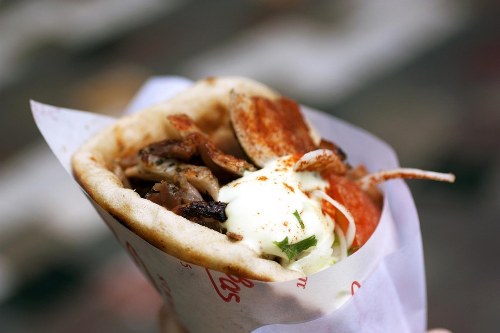 phien ban cua doner kebab tren khap the gioi ivivu 2