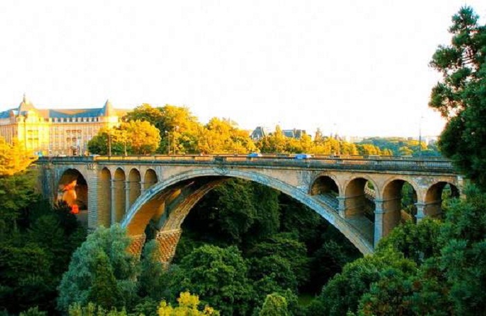 Pont Adolphe MÙA THU 1